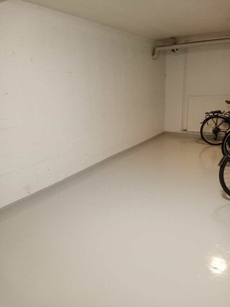 Betonilattian maalaus - Luja pinta joka pysyy